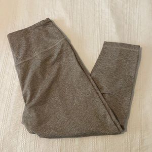 Zobha brand size L - Capri length 7/8